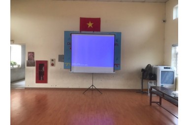 Cho thuê màn chiếu 100 inch tại Hà Nội